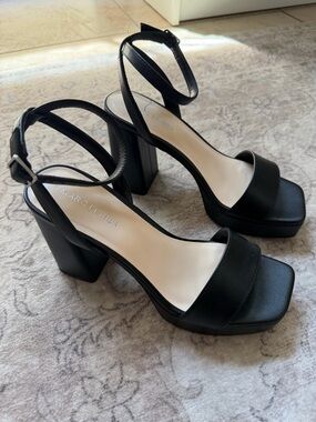 Marc Fisher Black Leather Platform Block Heel Sandals